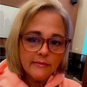 Meet your Posher, Tonya